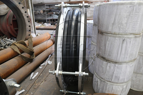 橡膠接頭什么時(shí)候加限位裝置?