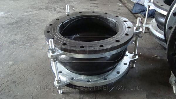 DN80絲扣<a href=http://www.xinligd.com target=_blank class=infotextkey>橡膠接頭</a>